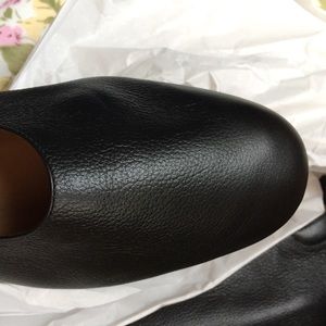 Everlane Day Glove flats